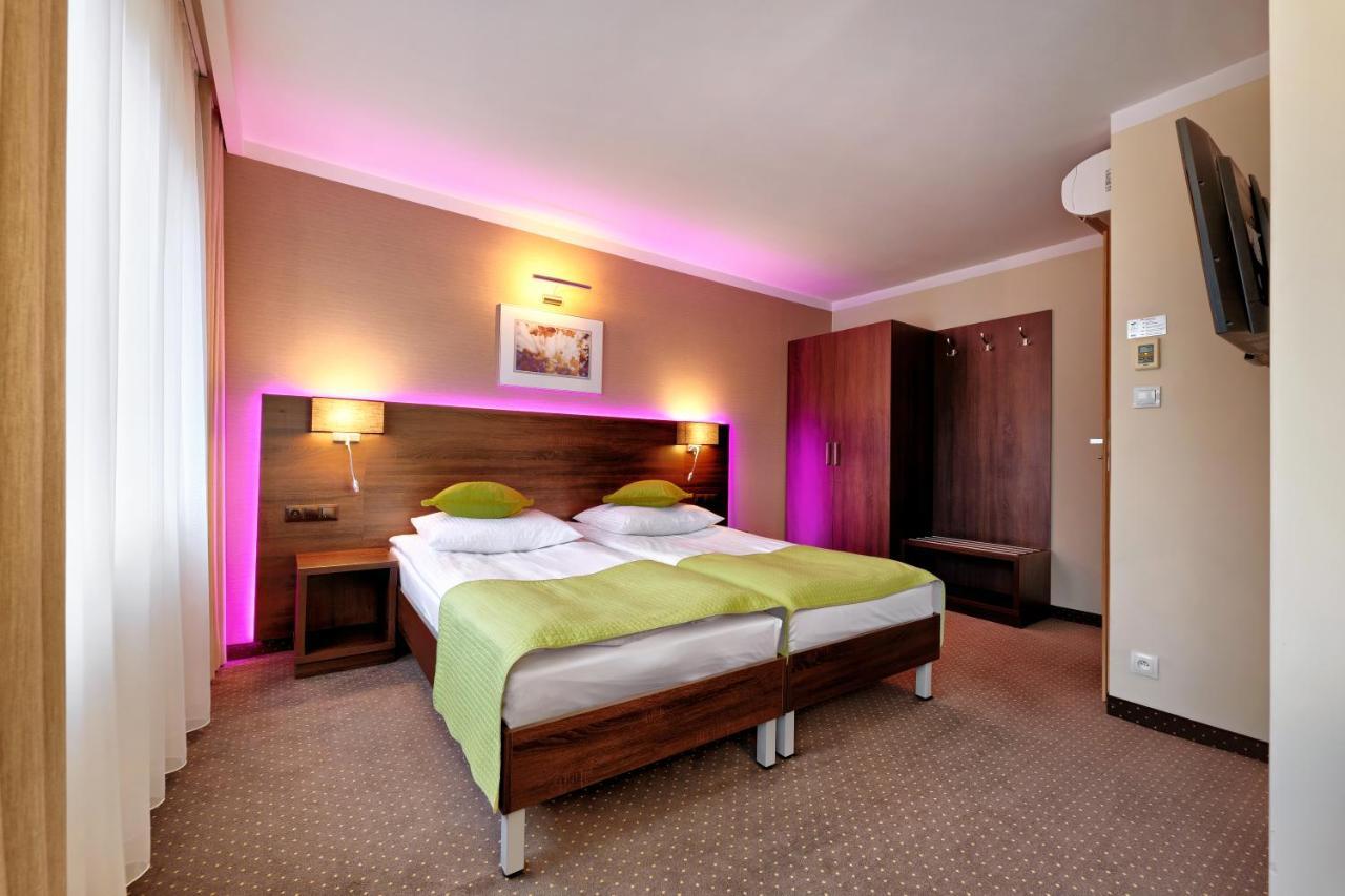 Hotel Lesny بياليستوك المظهر الخارجي الصورة