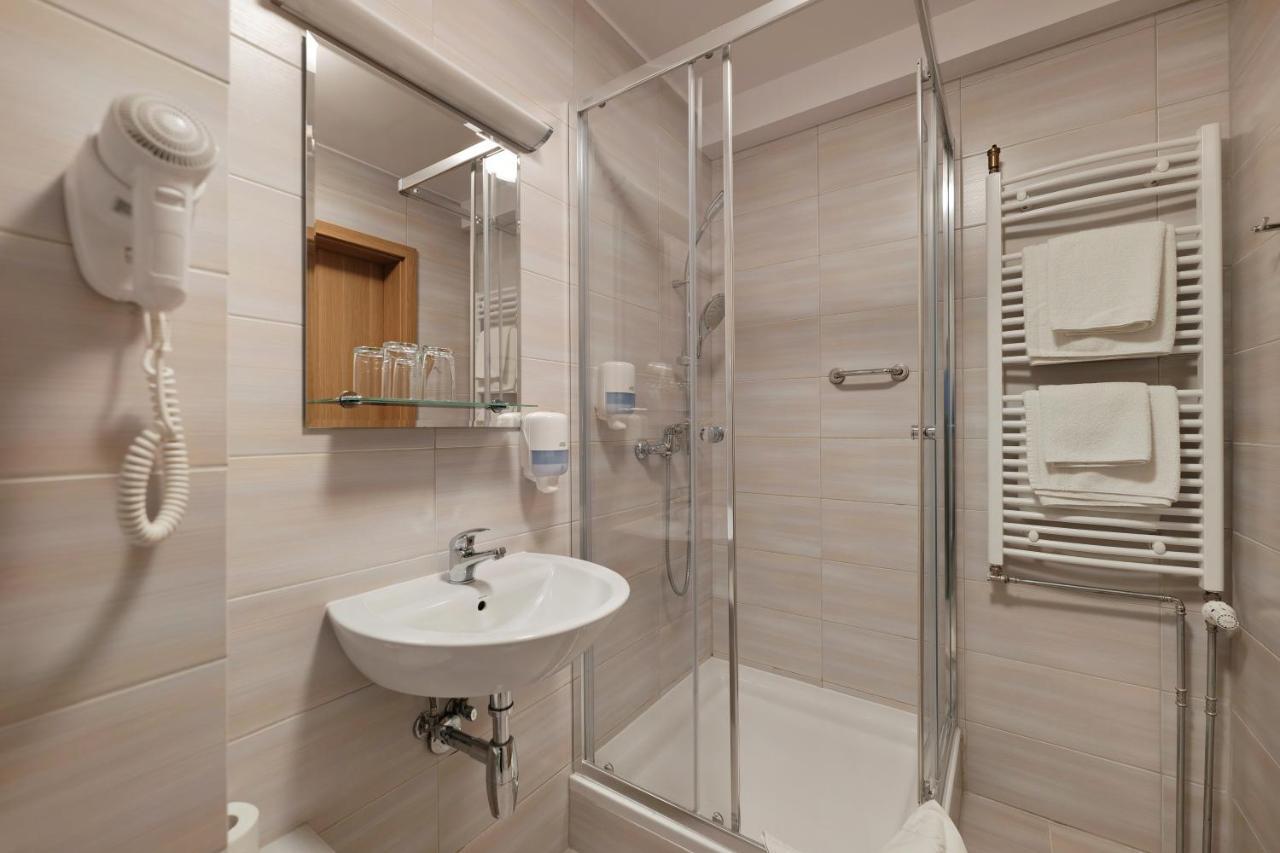 Hotel Lesny بياليستوك المظهر الخارجي الصورة